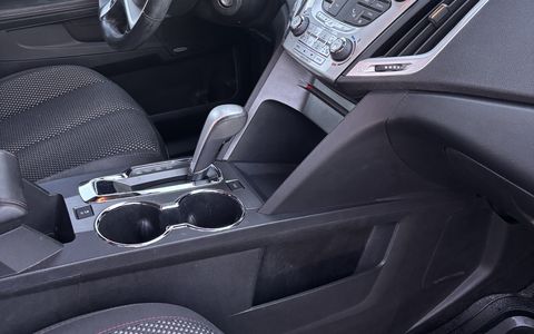 Clean GMC Terrain front interior: console, dash and seats